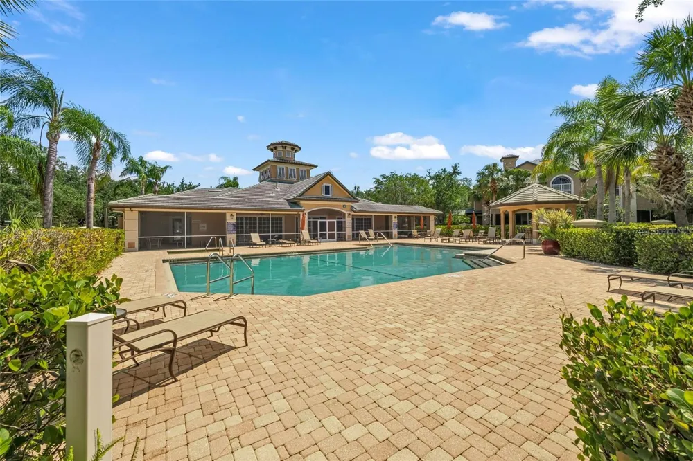 6430 MOORINGS POINT CIRCLE #201 Bradenton, FL 34202