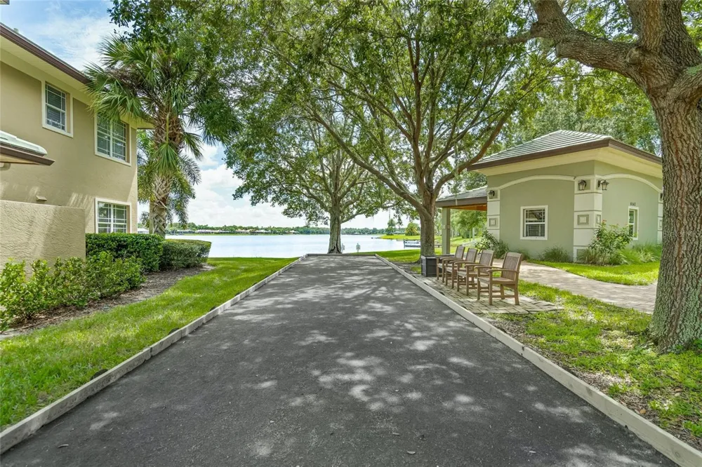 6430 MOORINGS POINT CIRCLE #201 Bradenton, FL 34202
