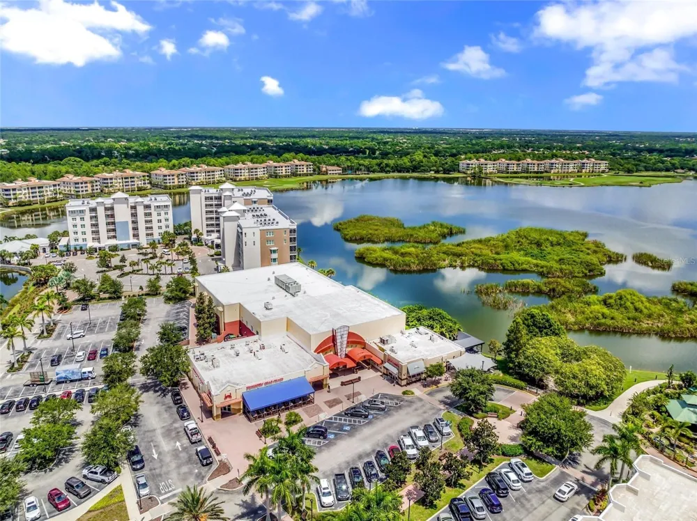 6430 MOORINGS POINT CIRCLE #201 Bradenton, FL 34202
