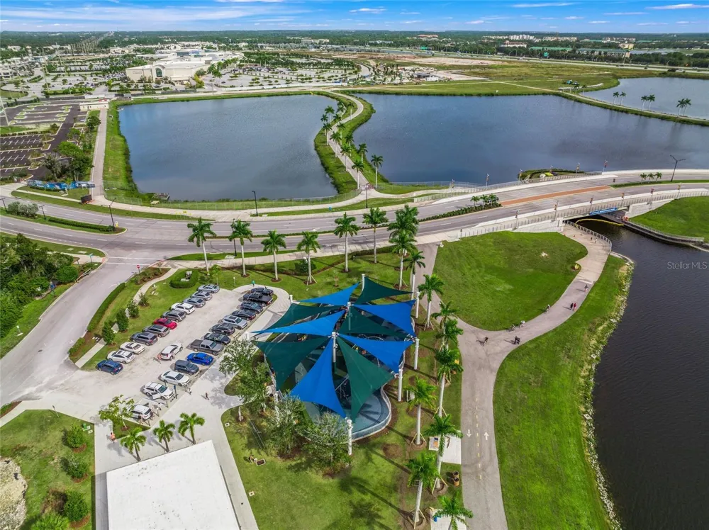 6430 MOORINGS POINT CIRCLE #201 Bradenton, FL 34202