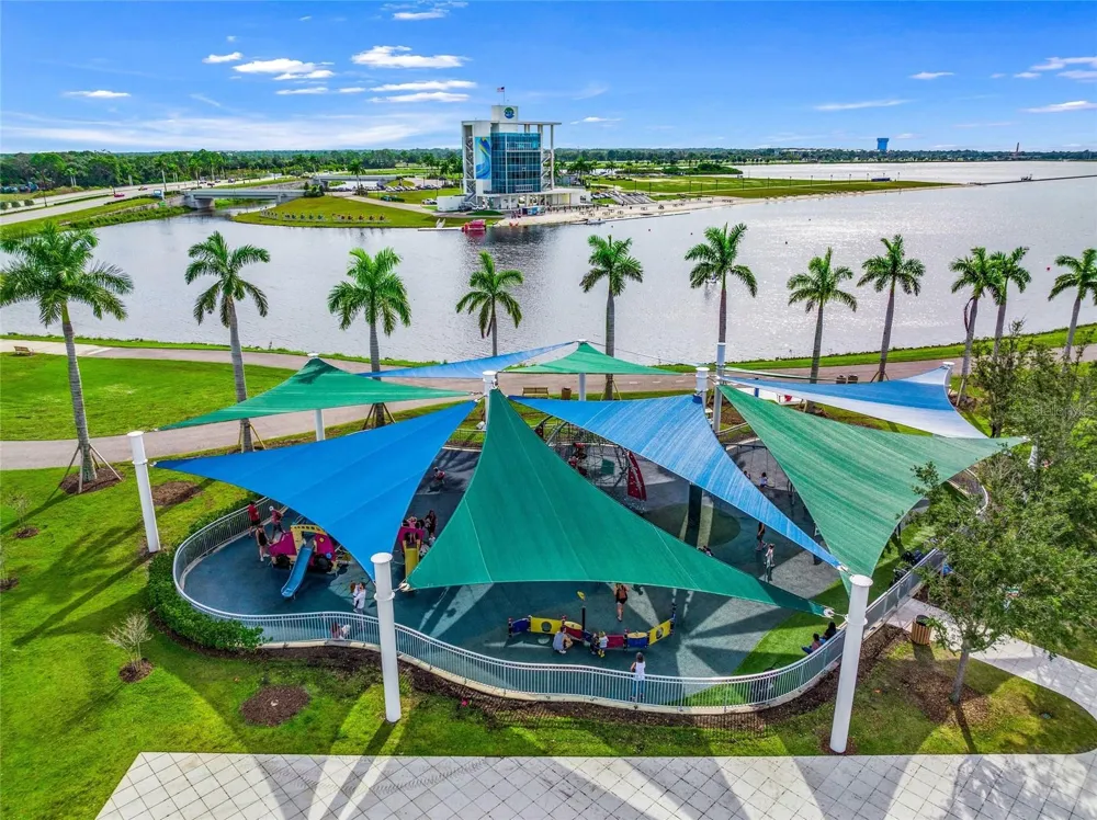 6430 MOORINGS POINT CIRCLE #201 Bradenton, FL 34202