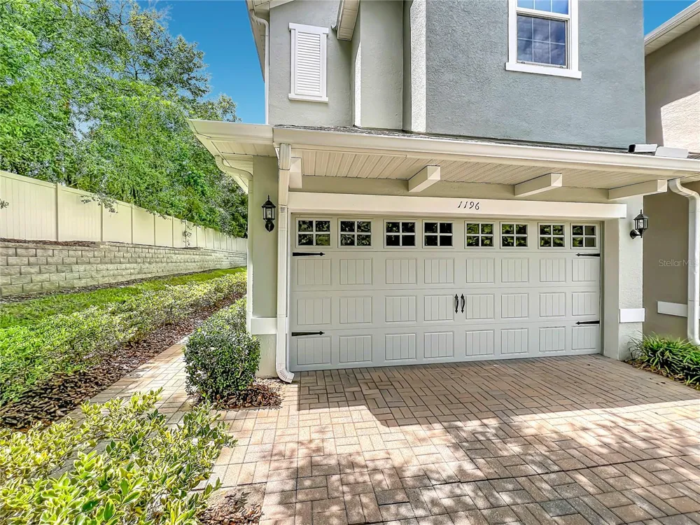 1196 E 10TH STREET Apopka, FL 32703