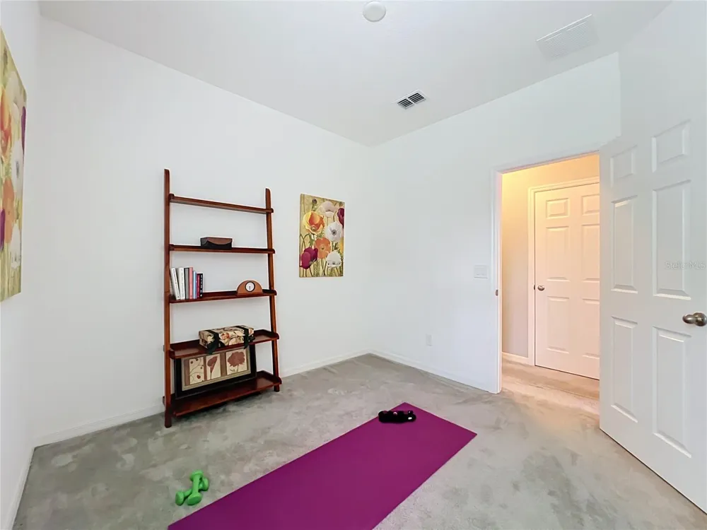 1196 E 10TH STREET Apopka, FL 32703