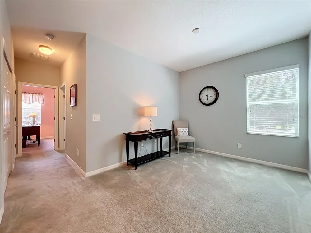1196 E 10TH STREET Apopka, FL 32703