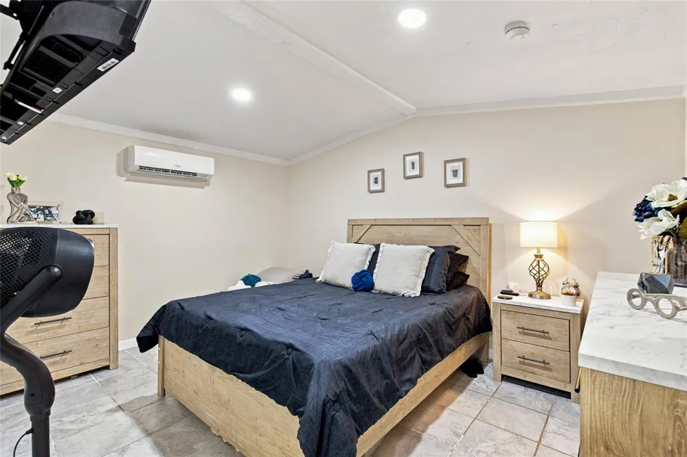 1549 ADAIR ROAD Davenport, FL 33837