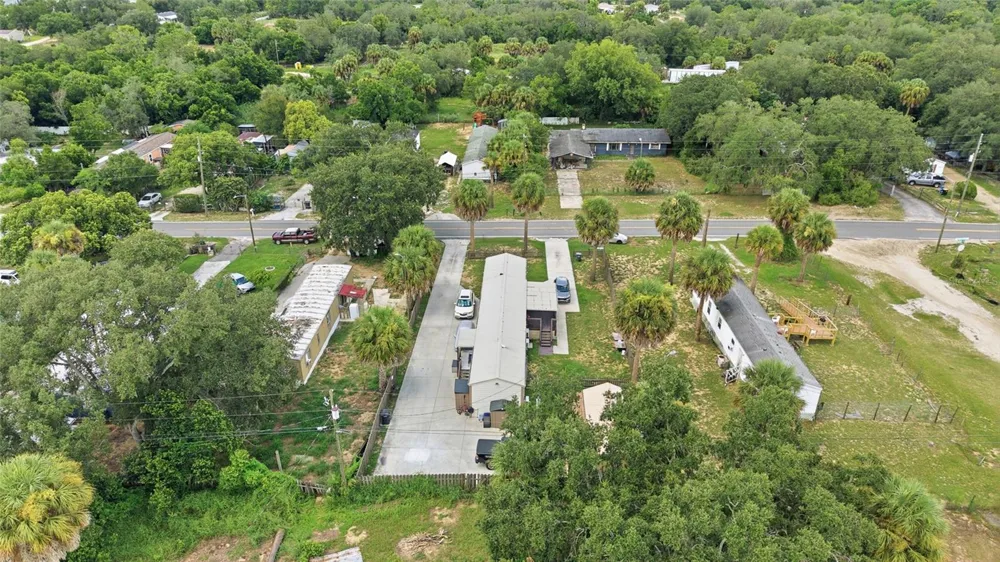 1549 ADAIR ROAD Davenport, FL 33837