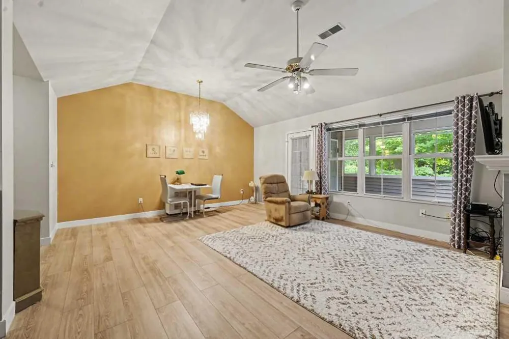 3360 Pine Meadow Drive SE Kentwood City, MI 49512