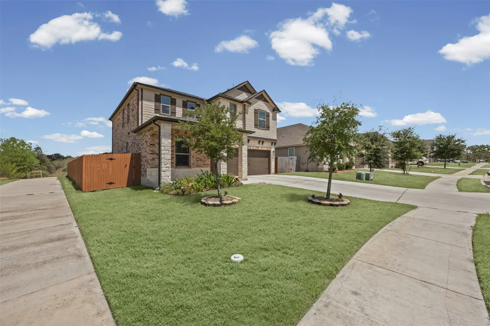 330 Linden Street Bastrop, TX 78602