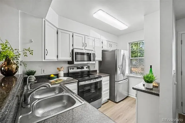 10863 W Dartmouth Avenue Lakewood, CO 80227