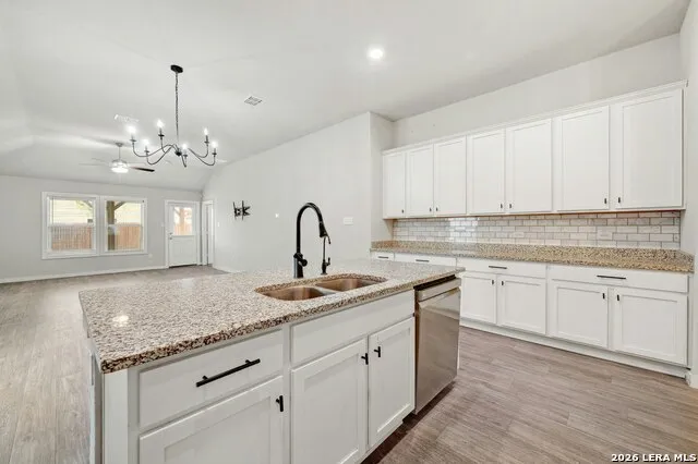 5507 Pearl Valley San Antonio, TX 78242