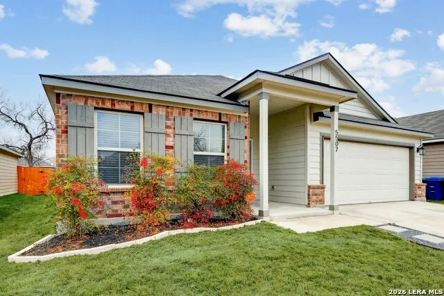 5507 Pearl Valley San Antonio, TX 78242