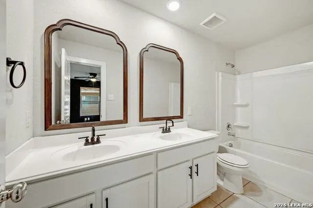 5507 Pearl Valley San Antonio, TX 78242