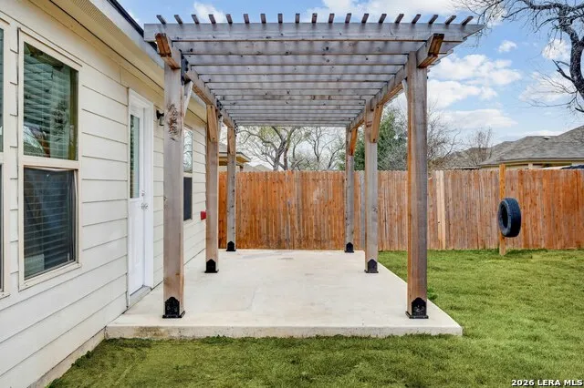 5507 Pearl Valley San Antonio, TX 78242