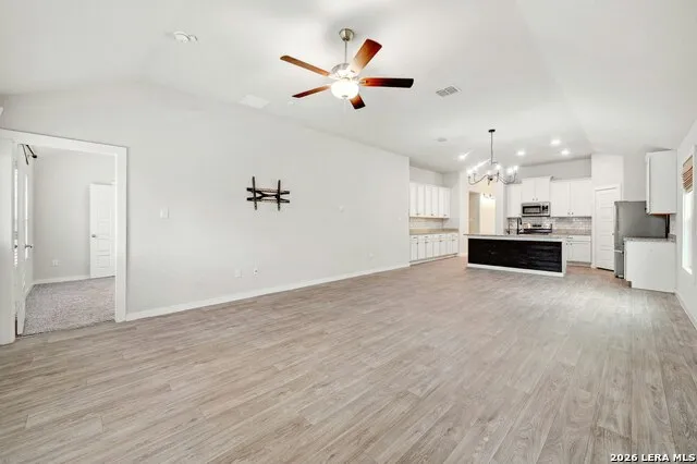 5507 Pearl Valley San Antonio, TX 78242