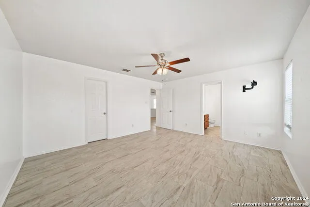 320 Lonestar Gait Schertz, TX 78154