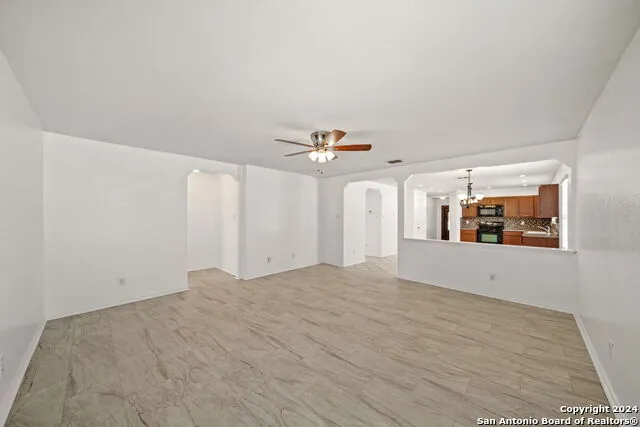 320 Lonestar Gait Schertz, TX 78154