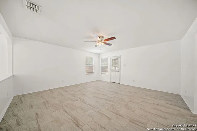 320 Lonestar Gait Schertz, TX 78154