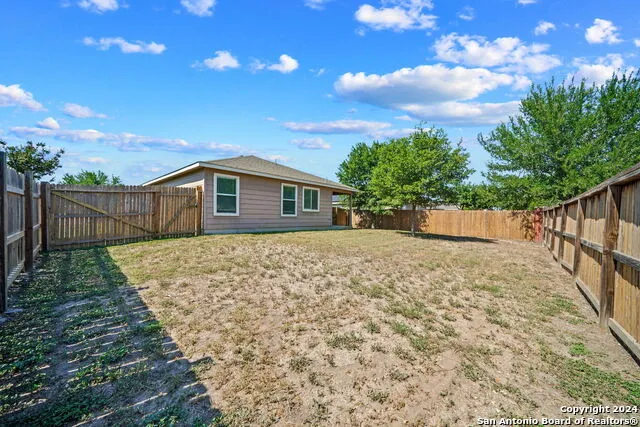 320 Lonestar Gait Schertz, TX 78154