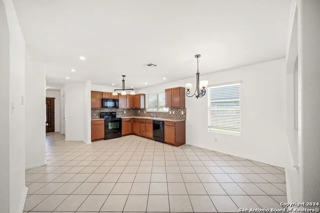 320 Lonestar Gait Schertz, TX 78154