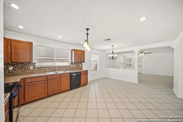 320 Lonestar Gait Schertz, TX 78154