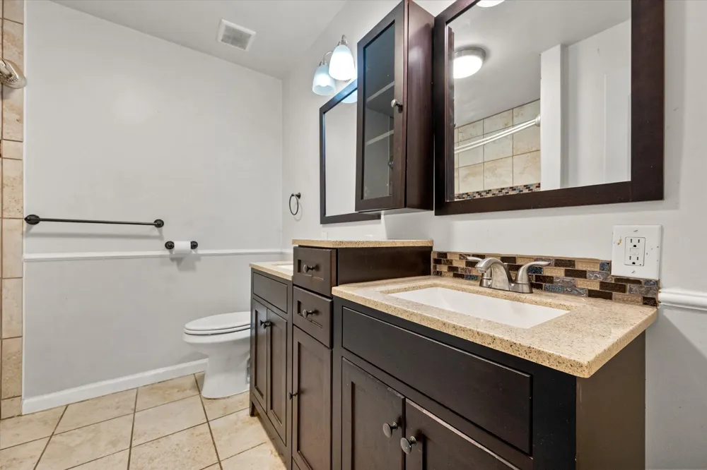 316 NW Summercrest Boulevard Burleson, TX 76028