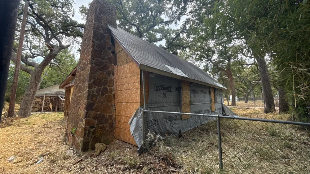 203 E 9th Street Shady Shores, TX 76208
