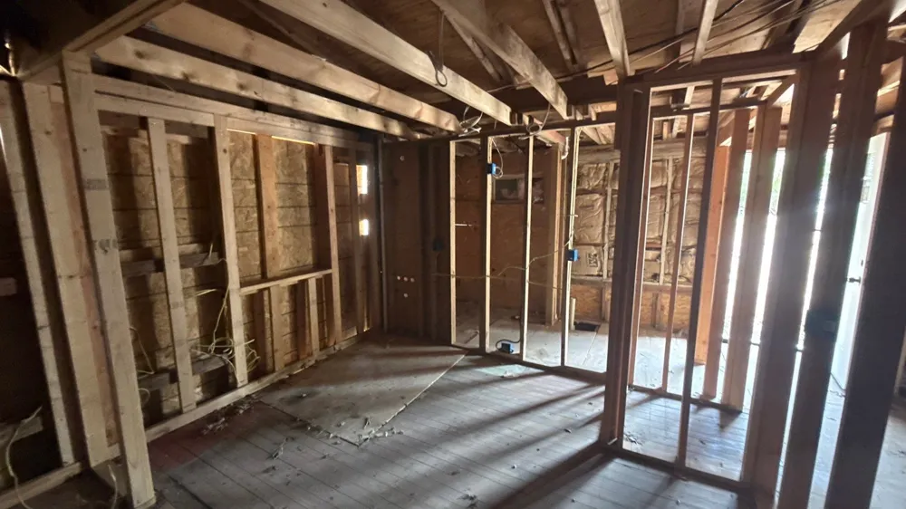 203 E 9th Street Shady Shores, TX 76208