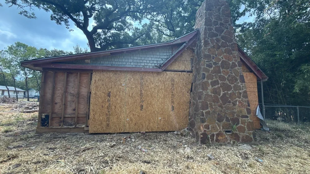 203 E 9th Street Shady Shores, TX 76208
