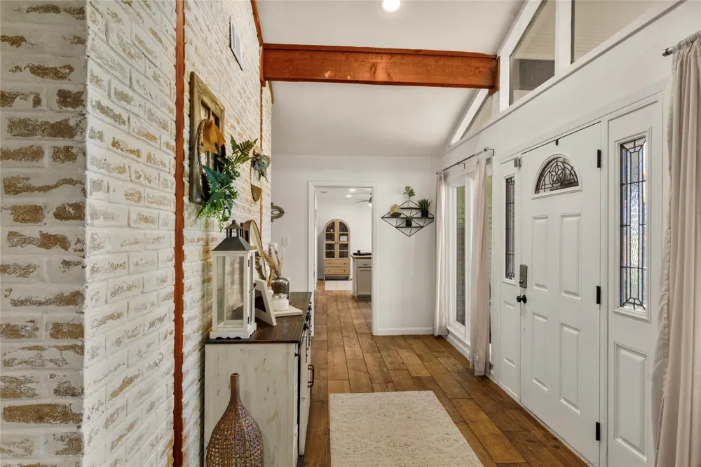 221 Laurel Lane Fairfield, TX 75840