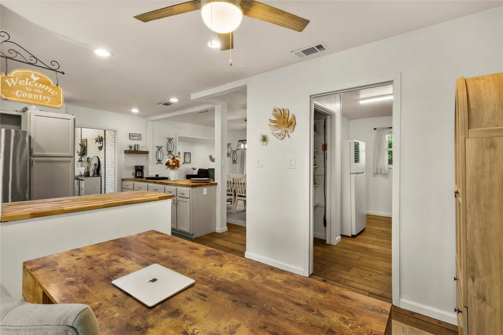 221 Laurel Lane Fairfield, TX 75840