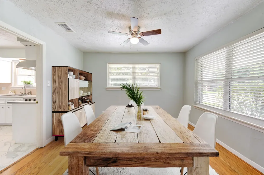 5025 Hazelton Street Houston, TX 77035