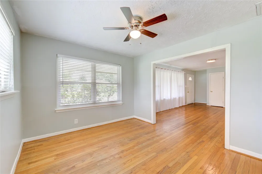 5025 Hazelton Street Houston, TX 77035