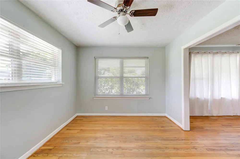 5025 Hazelton Street Houston, TX 77035