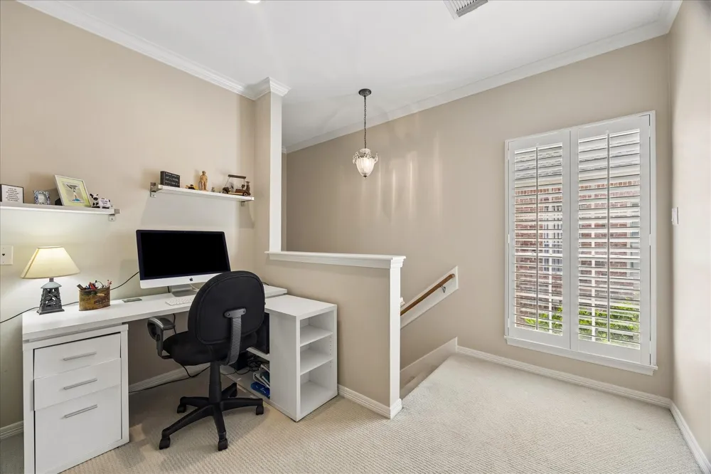 5774 Doliver Drive Houston, TX 77057