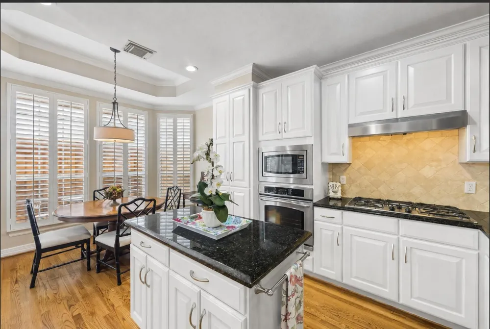 5774 Doliver Drive Houston, TX 77057