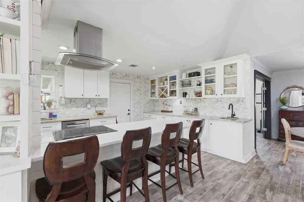 5111 Brookside Road Brookside, TX 77581