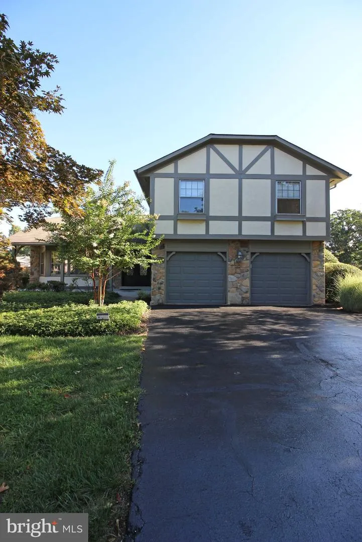 1507 KERSEY LANE Potomac, MD 20854