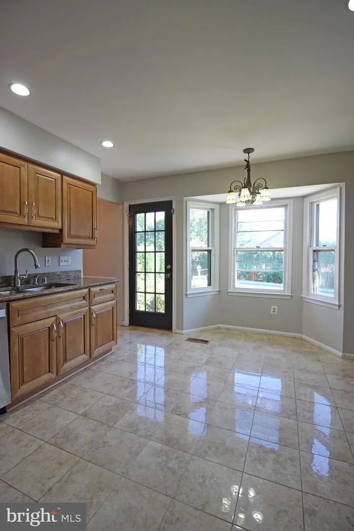 1507 KERSEY LANE Potomac, MD 20854