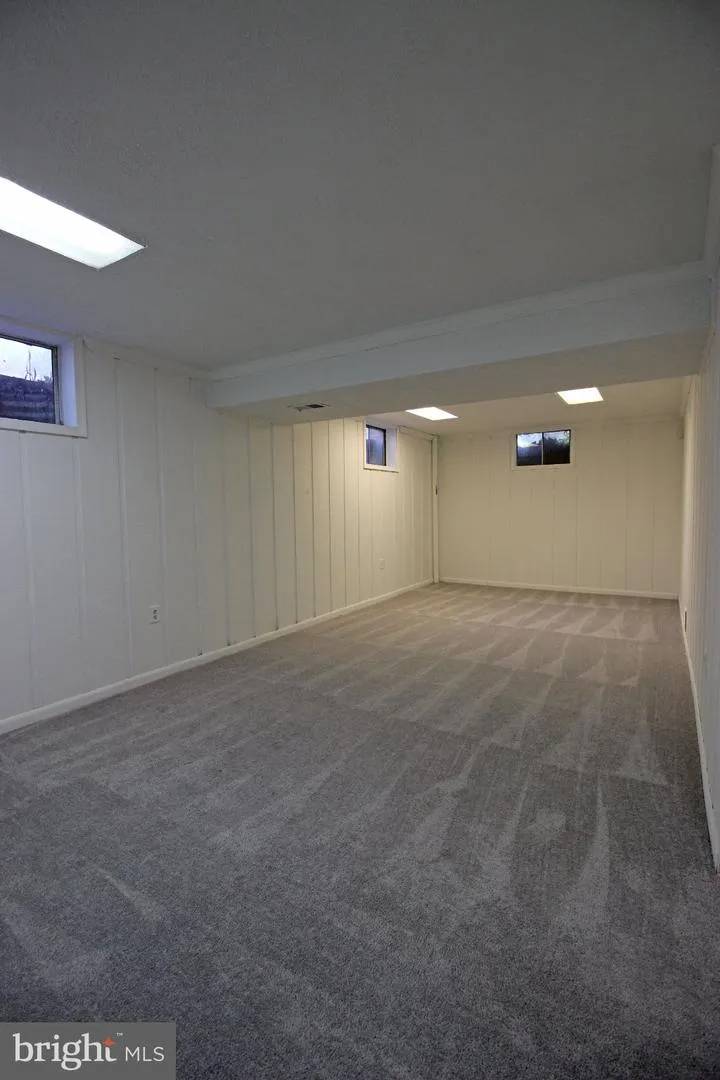 1507 KERSEY LANE Potomac, MD 20854