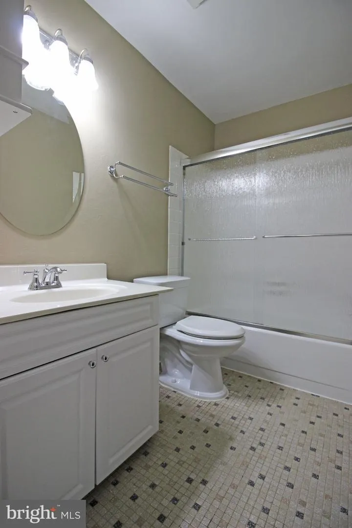 1507 KERSEY LANE Potomac, MD 20854