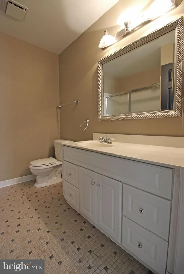 1507 KERSEY LANE Potomac, MD 20854