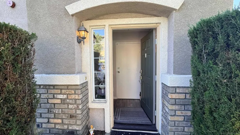 26475 Arboretum Way #2206 Murrieta, CA 92563