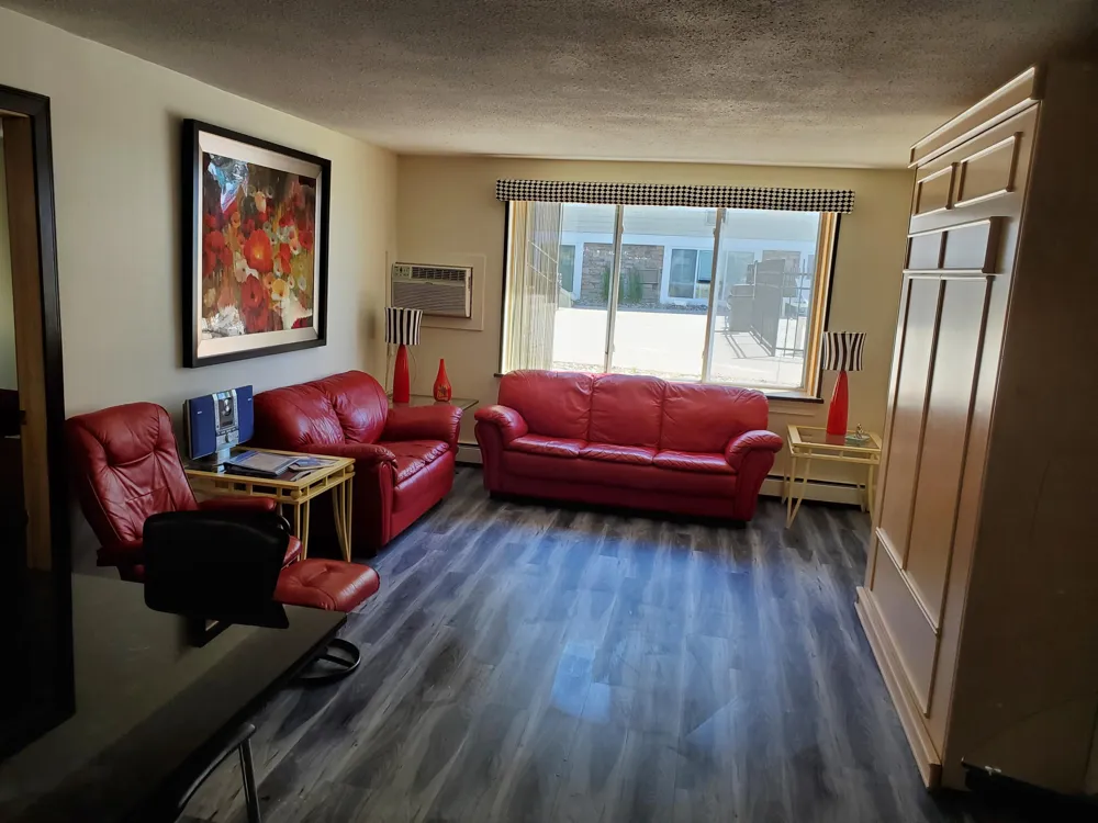 225 Shore Drive #004 South Haven, MI 49090