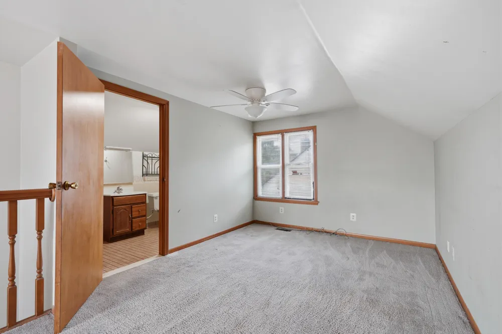 2950 Mckinley Street Dearborn, MI 48124
