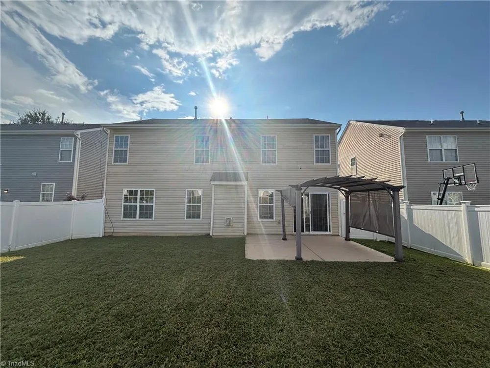 4413 Gray Wolf Way Greensboro, NC 27406