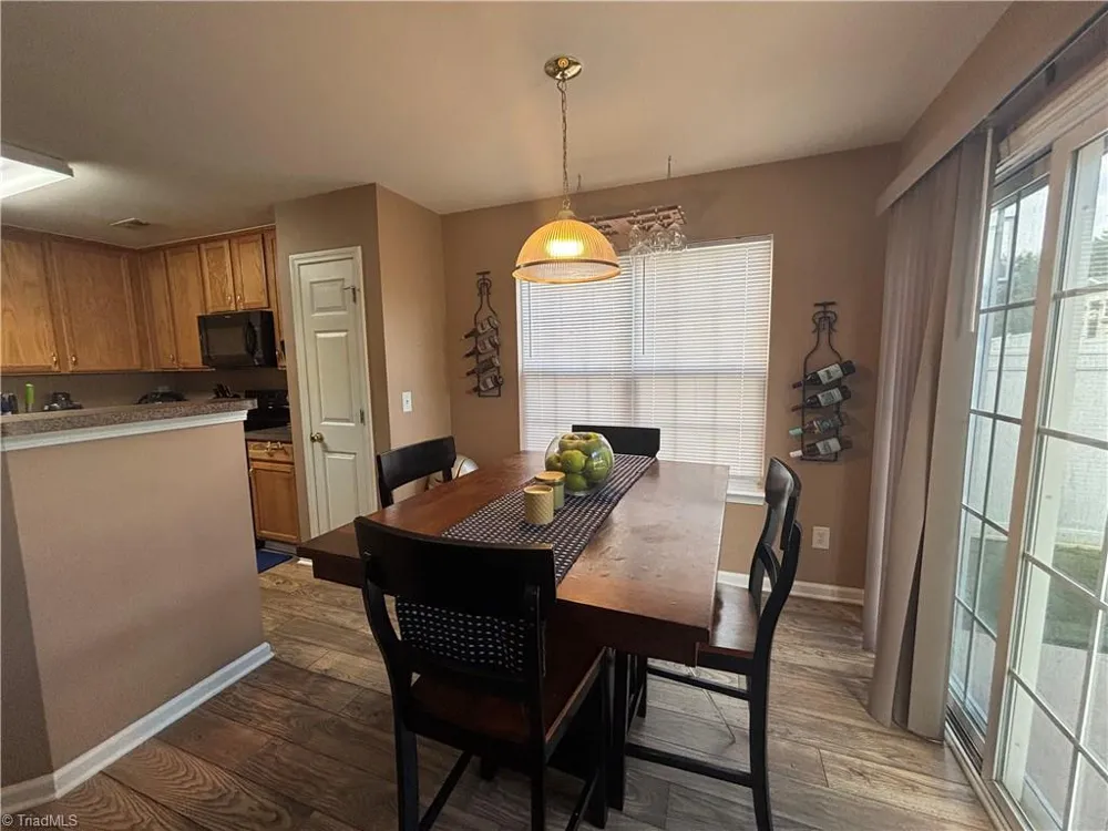 4413 Gray Wolf Way Greensboro, NC 27406