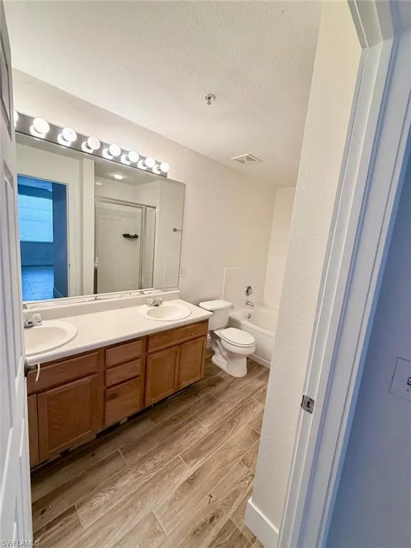 Address Not Shown Naples, FL 34119