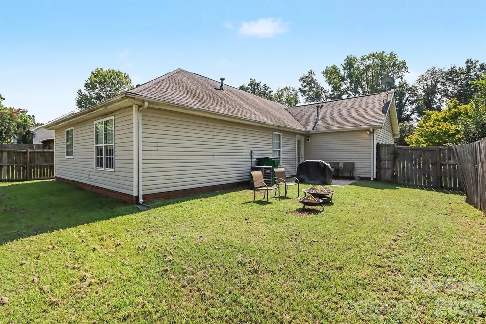 416 Mcginn Grove Drive Charlotte, NC 28216