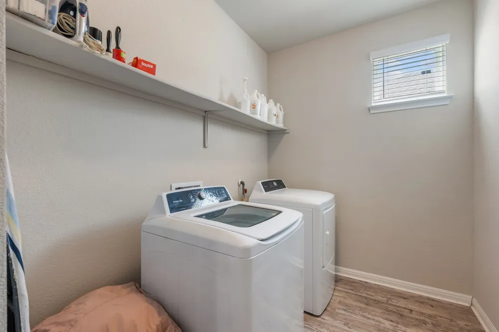 133 Empress Tree Drive Leander, TX 78641