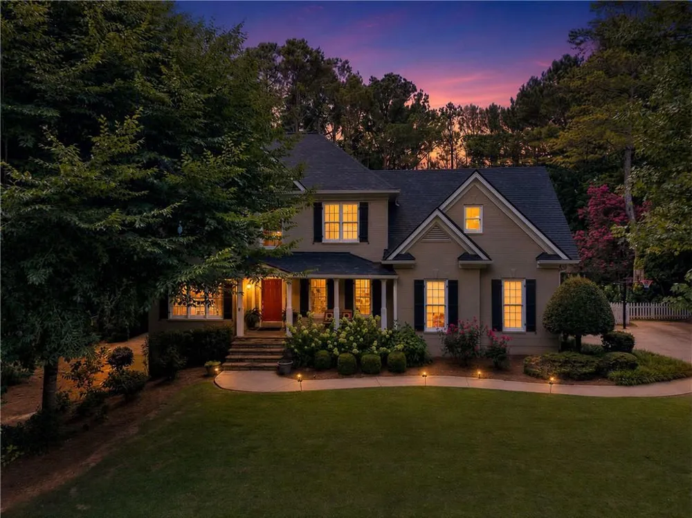 4770 Hamptons Drive Alpharetta, GA 30004